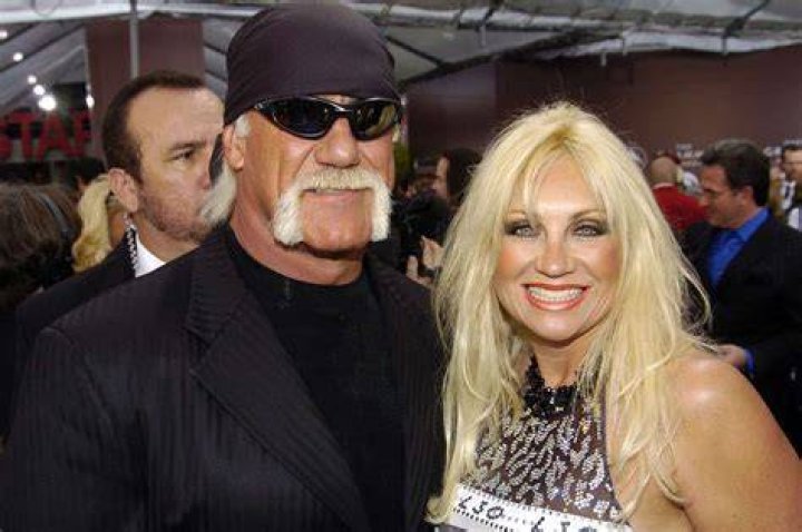 Hulk Hogan and Linda Hogan at the premiere of "War Of The Worlds" in 2005 in New York City | Source: Getty Images